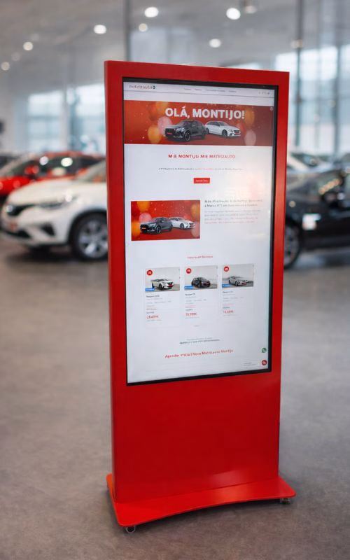 Quiosque de informação Os quiosques de informação são equipamentos digitais versáteis, concebidos para facilitar o acesso rápido a conteúdos e serviços em espaços públicos ou corporativos.